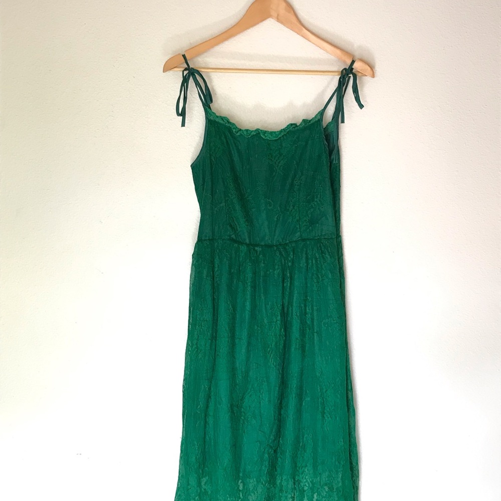 Victorian / Gothic Green Lace Tie-Shoulder Midi Dress - S